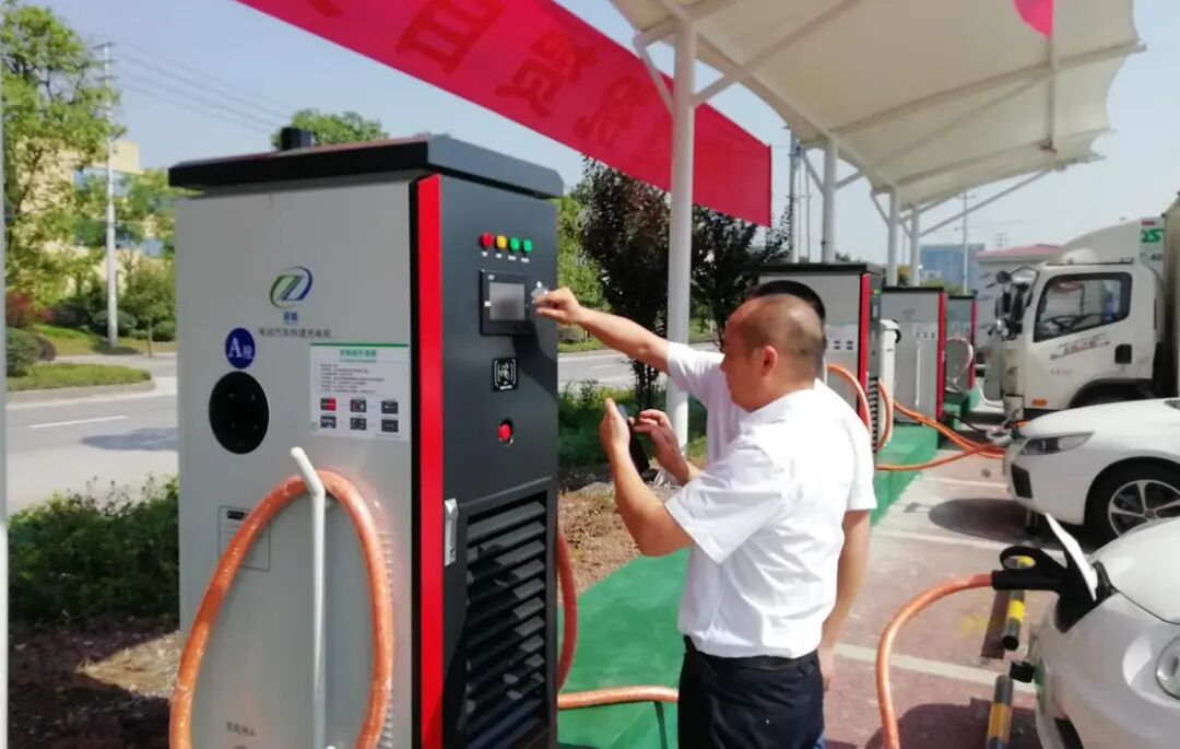 【一周车话】有没有车既能闪充又能换电?图5