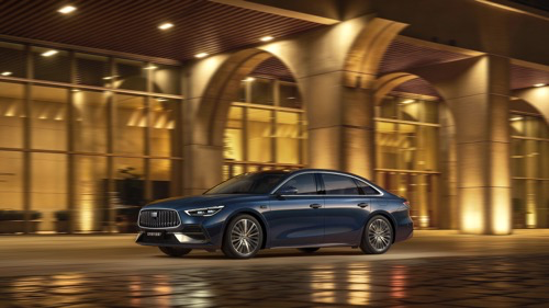 吉利再推 10 万级 “ 王炸 ” 新车，这配置是真的狂！图4