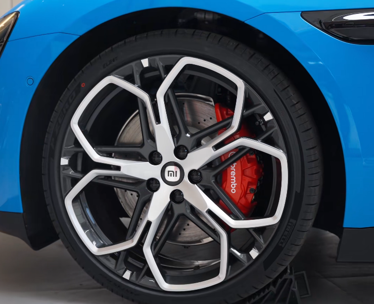 涨价4000，但我觉得小米新一代SU7挺香的。图19