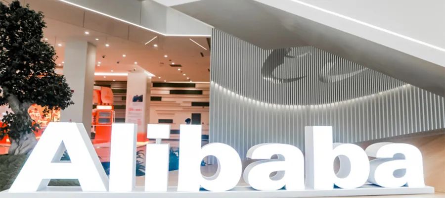 昨夜今晨全球大公司动态 | 中国科技巨头上调AI服务价格；苹果在AI领域落后却依然大赚图1