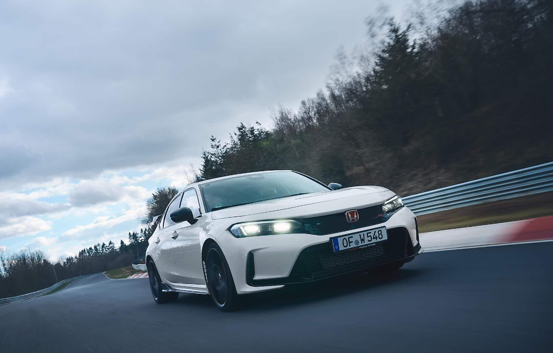 自动驾驶都快来了,还造什么“驾驶者之车”?图6