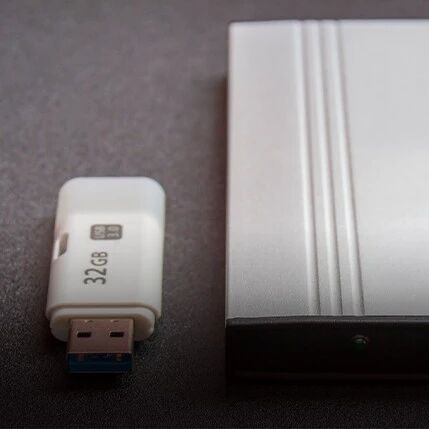 内存暴涨，华强北姐弟半年猛赚400亿