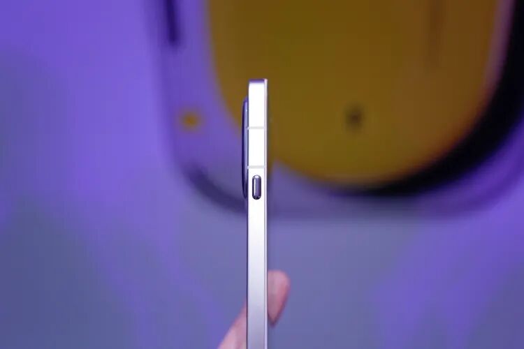 图源:不客观实验室 Nothing 穿上了西装,但还差条领带图7