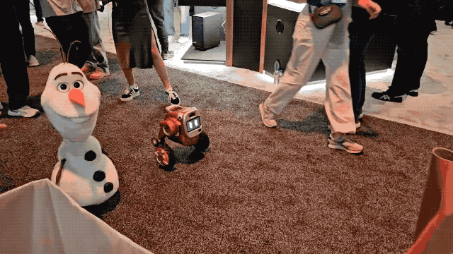 妈妈，迪士尼雪宝在跟我说话……图3