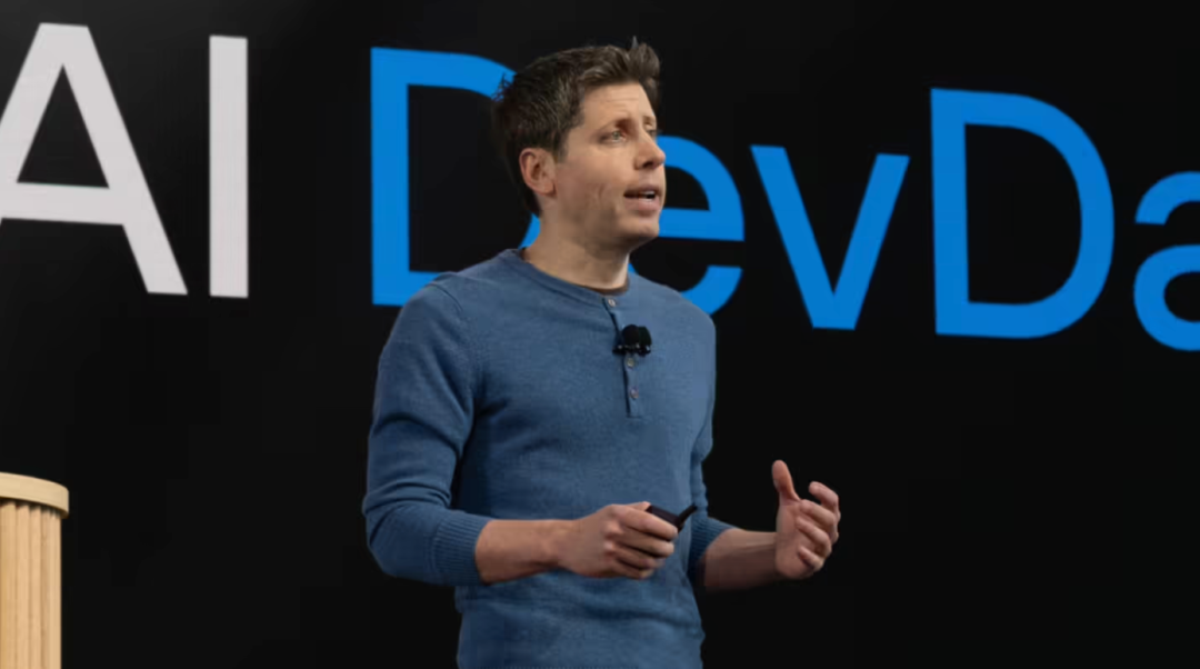 苹果 WWDC26 定档 6 月 9 日，AI 是重点；OpenAI 施压谷歌，将 ChatGPT 列为默认搜索引擎；4 成美国人想买中国新能源车｜极客早知道图7