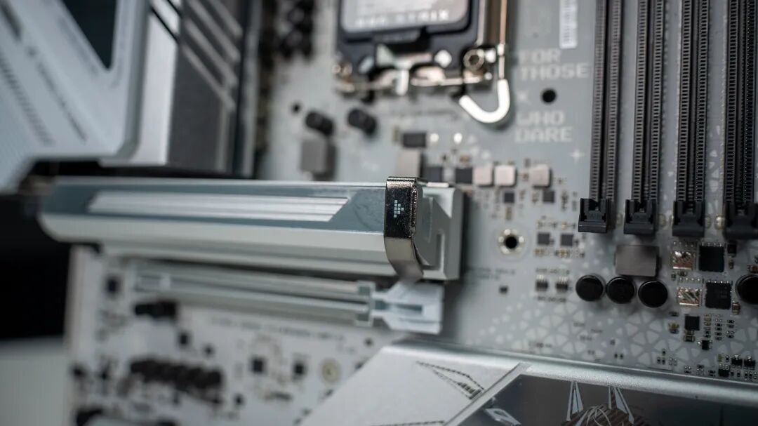 英特尔Ultra7实测：性能反超Ultra9，这代酷睿全员狠货图8