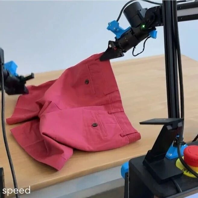 从 “蹒跚学步” 到 “自主进化”：Physical Intelligence在π系列上的革命历程