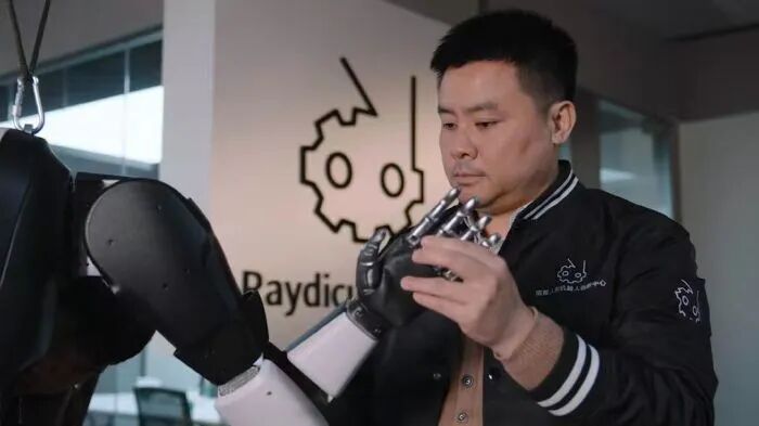 【&ldquo;企&rdquo;航&ldquo;十五五&rdquo;&middot;&ldquo;企&rdquo;航先锋】张睿睿：在人形机器人产业的风口上，不喧哗自有声图15