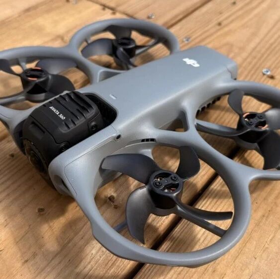 影石隐藏的研发人员，来自大疆