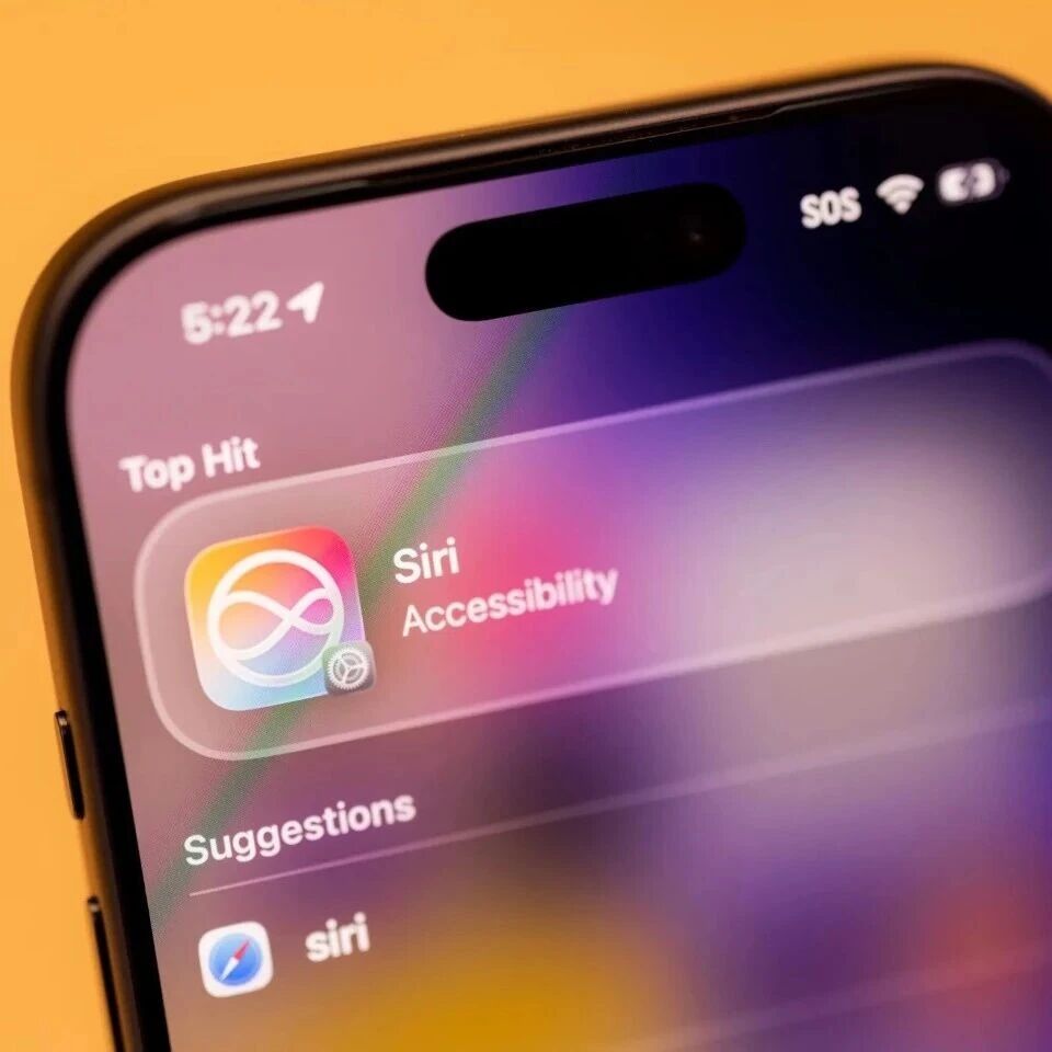 Claude Code「被开源」，多个隐藏功能曝光/苹果回应国行AI意外上线/微信上线压缩包预览功能