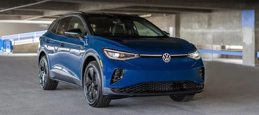 一周全球公司十大要闻 | 英特尔将与马斯克携手生产超高性能芯片；迪士尼在新CEO领导下计划裁员图7