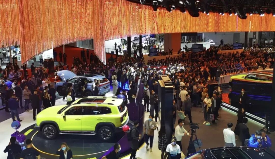 中国新能源汽车，接住了这泼天富贵图14