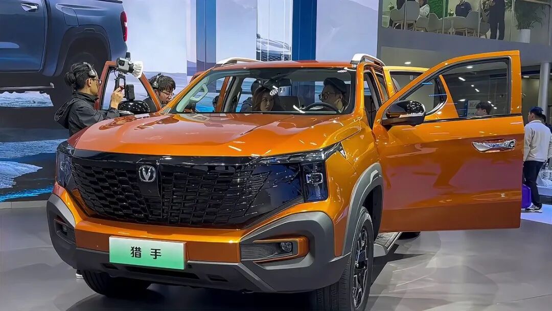 新能源还搞起&ldquo;窝里斗&rdquo;？图17