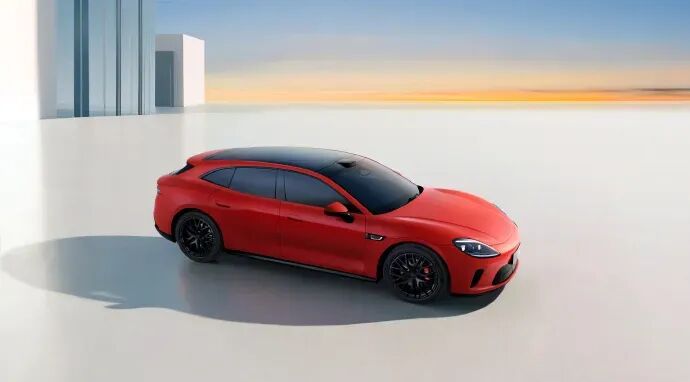 华为乾崑智驾 ADS 5正式发布，奕境X9首发亮相图8