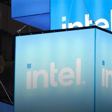 英特尔，净利润暴涨156%