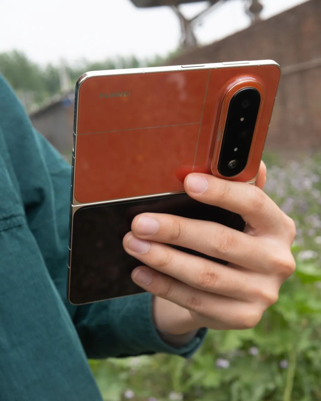 华为 Pura X Max 深度体验：比起「阔折」，「主动式 AI」更吸引我图4