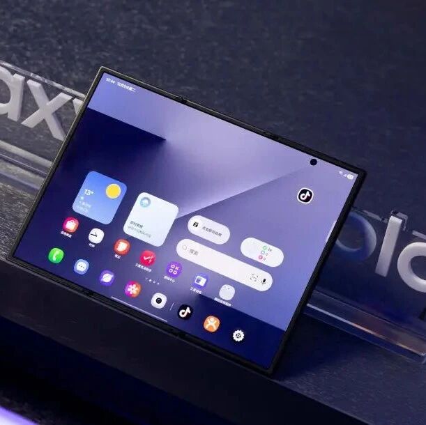 突发！三星折叠OLED遭美国专利“流氓”公司侵权起诉