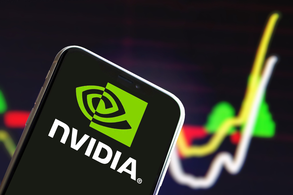 比亚迪5月1日开始涨价；微信朋友圈悄然改版；麦当劳奶昔正式回归｜极客早知道图7
