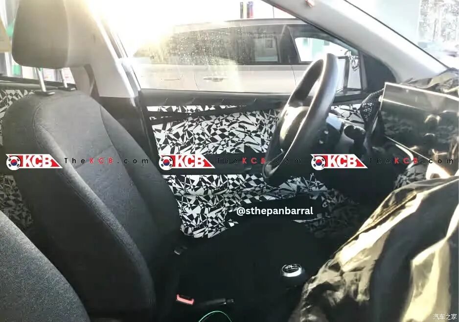 车身小巧，方正硬朗，曲面双联屏，新增纯电动力，网友：等等价格！图5