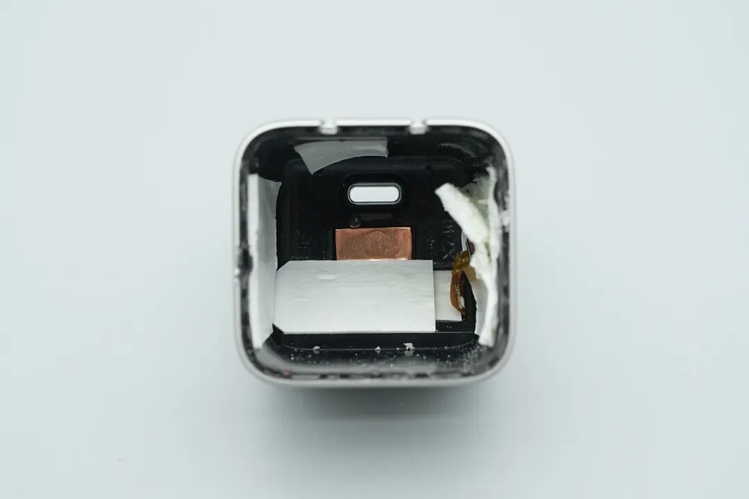 拆解报告：绿联USB-C 45W屏显氮化镓充电器图34