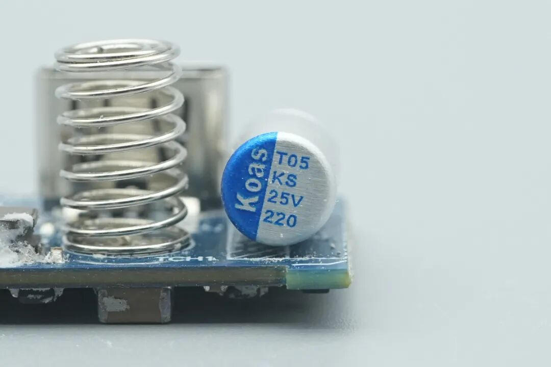 拆解报告：绿联USB-C 45W屏显氮化镓充电器图76