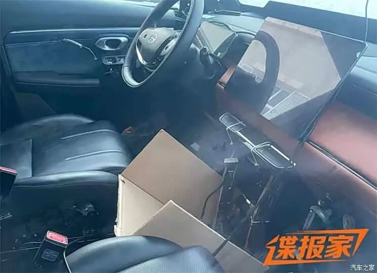 1.5T插混动力,5米车长,2米9轴距,硬派方盒子看看这辆!图4