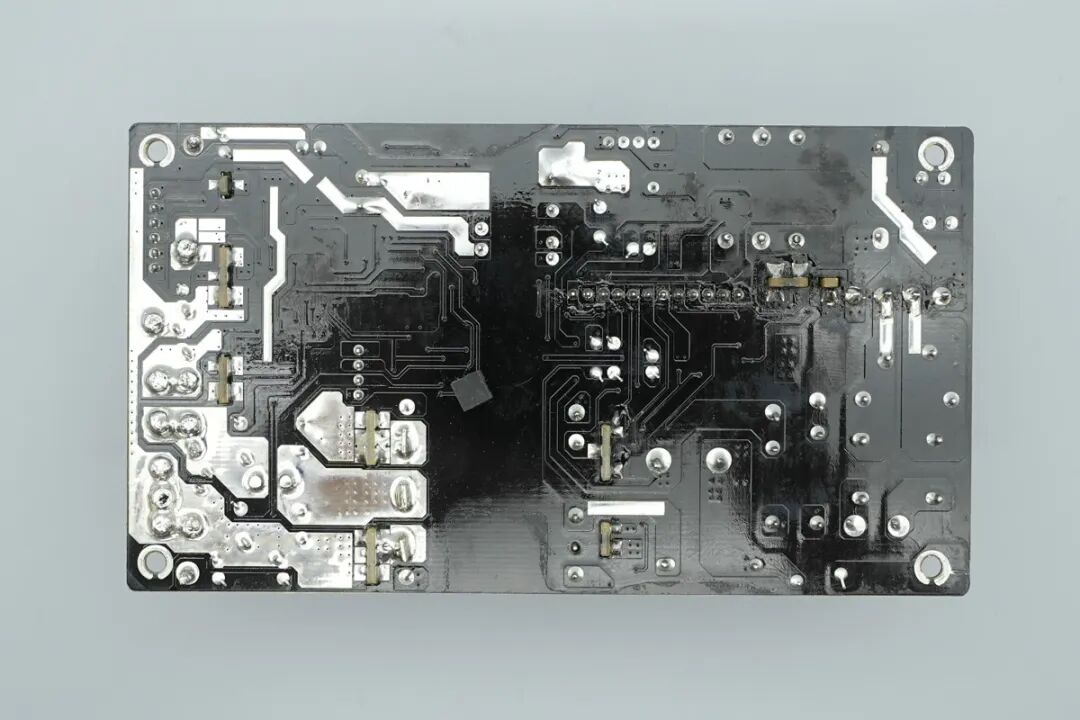 拆解报告:致能450W氮化镓TFX PC电源图33