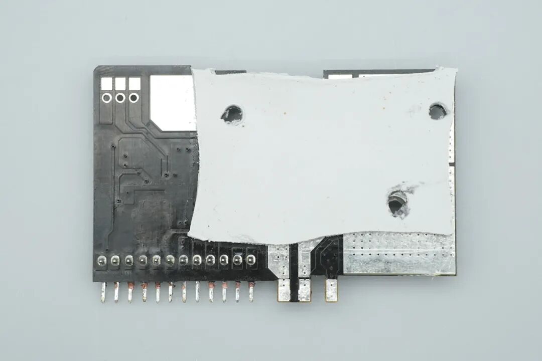 拆解报告:致能450W氮化镓TFX PC电源图45