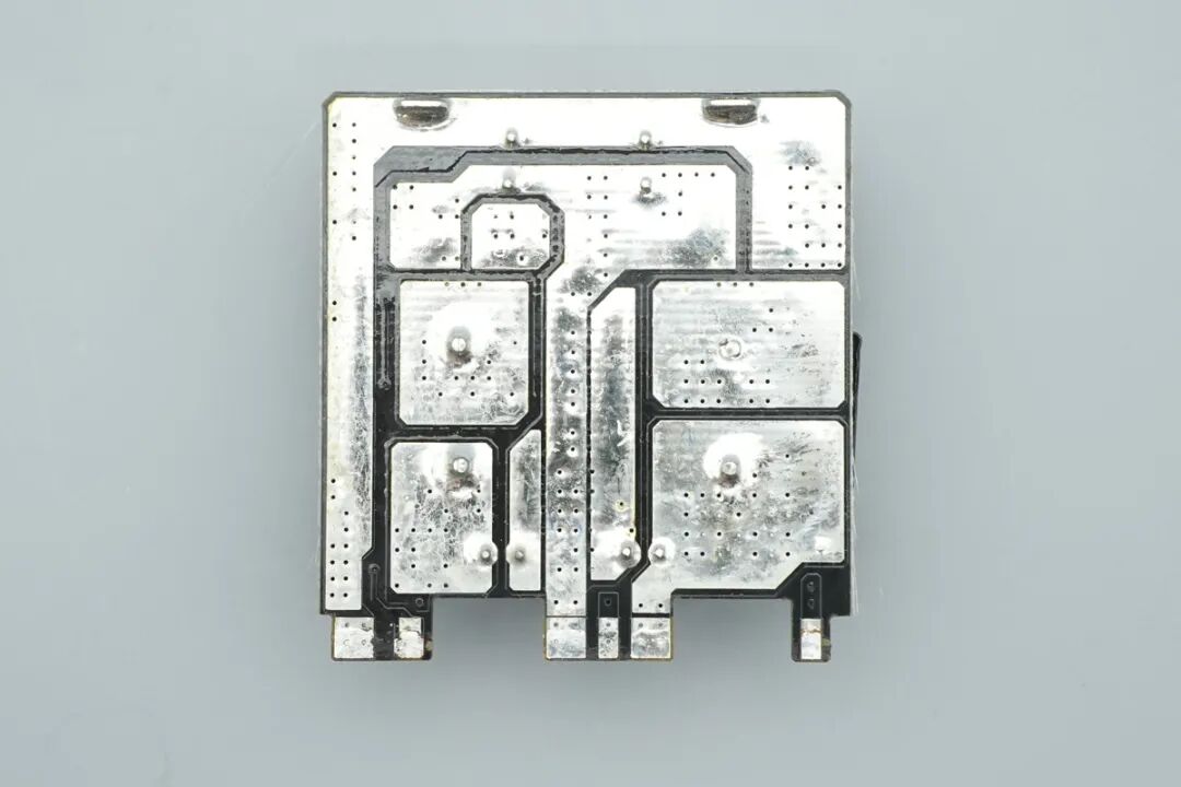 拆解报告:致能450W氮化镓TFX PC电源图77