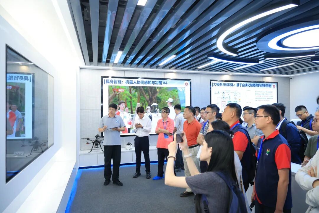 跨越千里,蓉深“牵手”!400项成果,近百家企业,按需匹配精准对接→|科创天府·智汇蓉城图14
