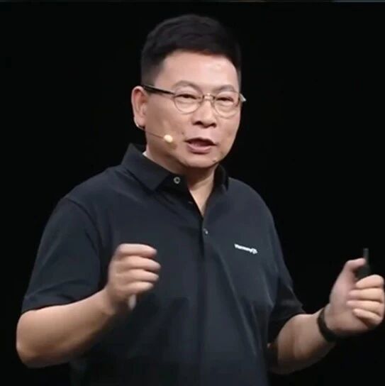 刚刚，余承东发誓把盘古大模型做到世界第一