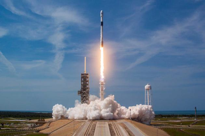 马斯克震惊全球,SpaceX拿下世界第一图7