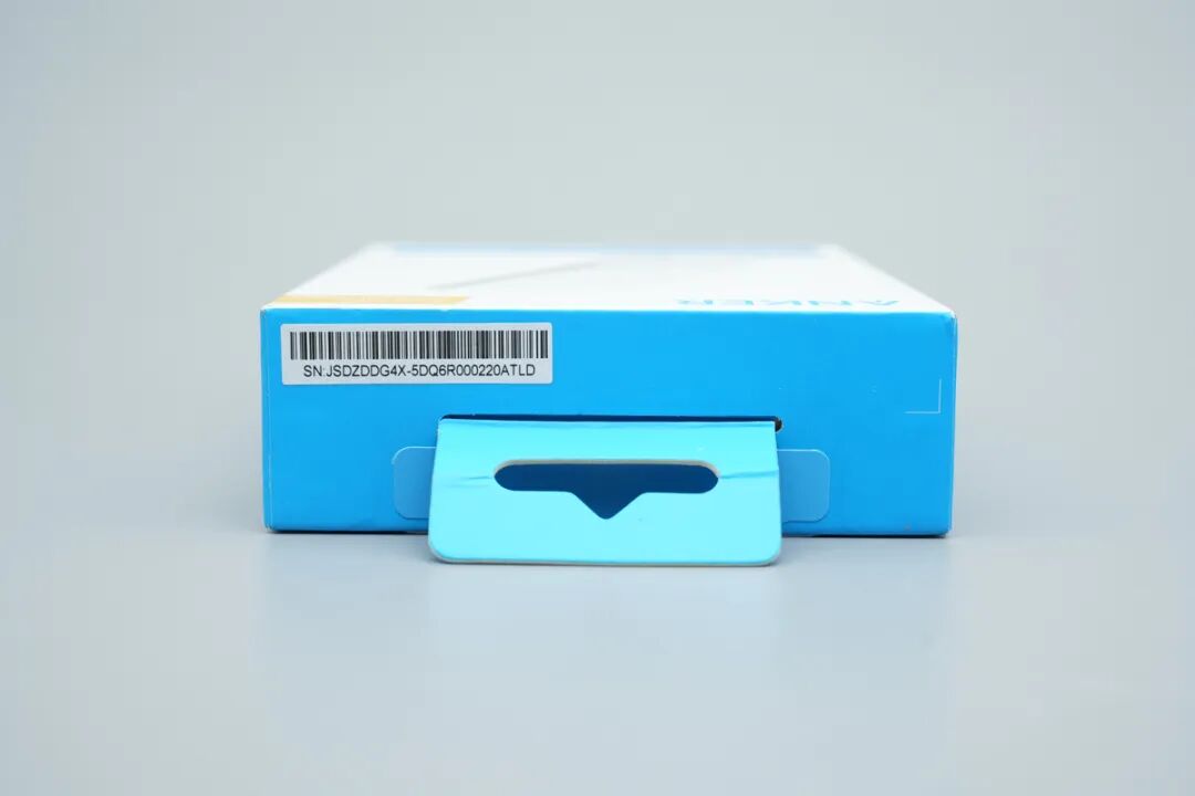 拆解报告：Anker Nano 10000mAh超薄磁吸移动电源图3