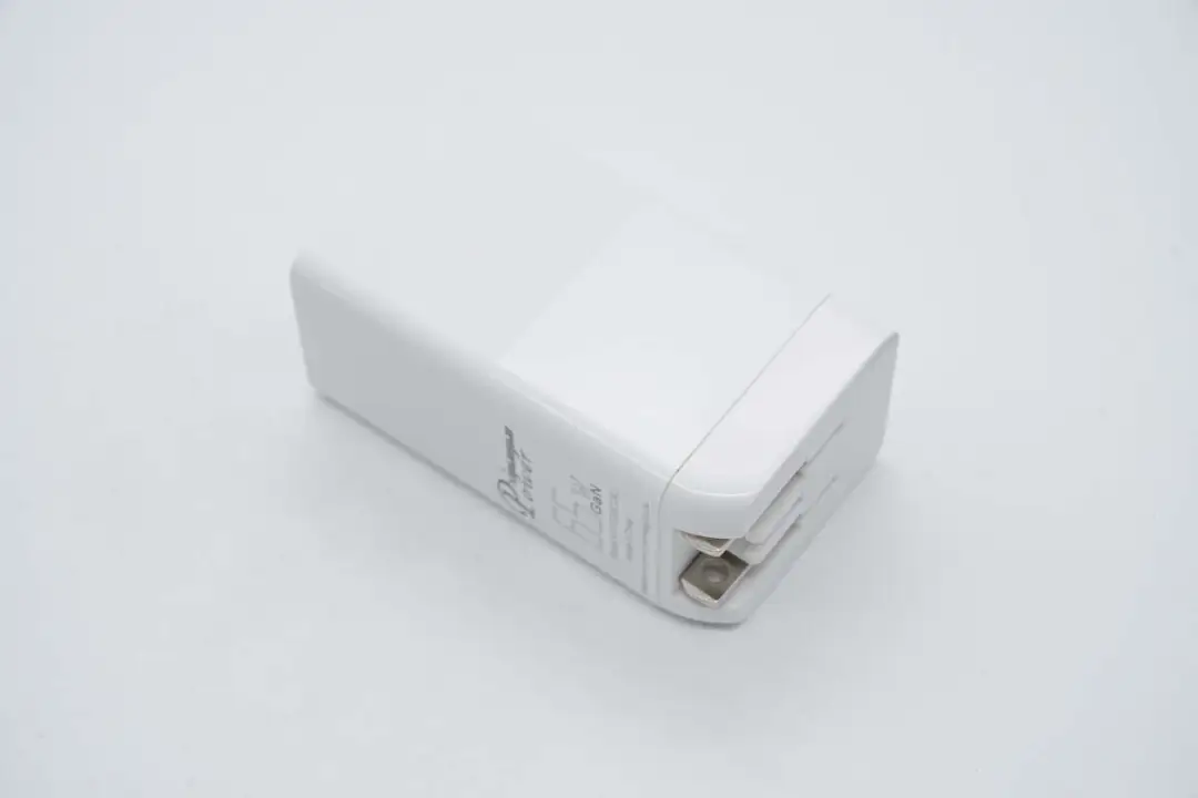 智融科技SW1608获多品牌采用,覆盖35W至140W快充产品图23