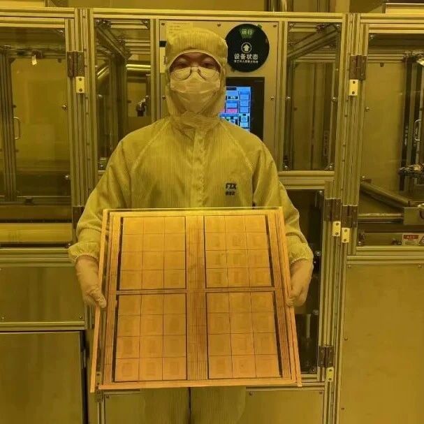 佛智芯玻璃基板计划于2027年实现量产