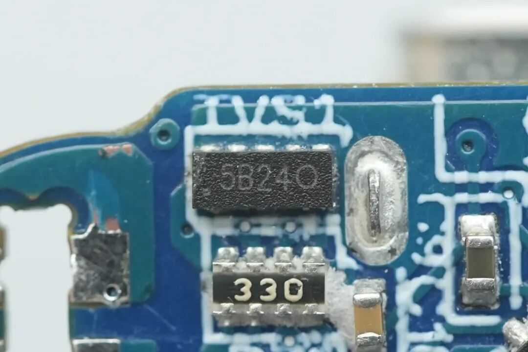 拆解报告:闪极40W USB-C小灵冲充电器图63