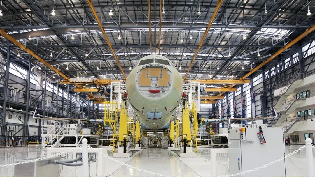 空客庆祝A380产线改产A320图1