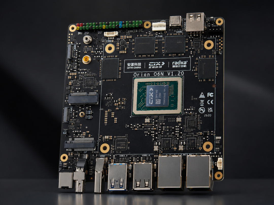 不用云端也能跑 Agent?我们把一张 24GB 的 AI 卡插进了 ARM 小主机图1