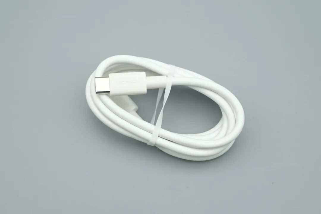 拆解报告：绿联30W USB-C氮化镓快充充电器套装图4