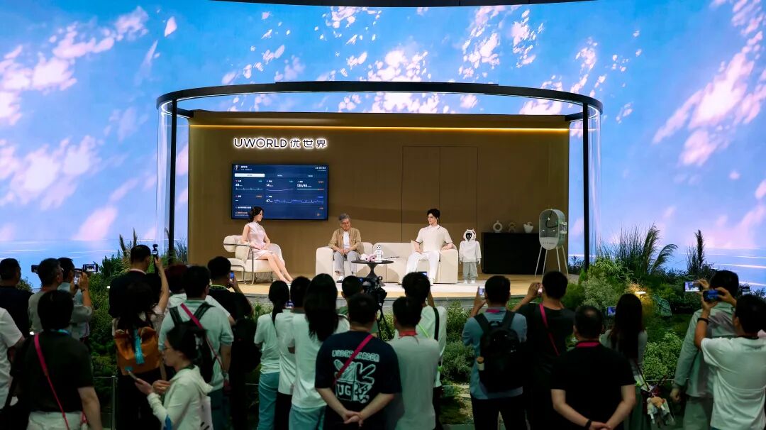 花99万买个仿生机器人谈恋爱， 贵吗？图27