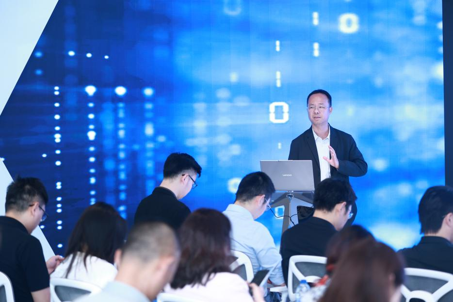 “围墙与桥梁:集成电路知识产权沙龙”成功举办图3
