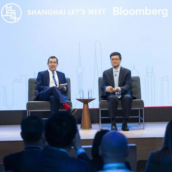 哈德逊河畔寻找确定性：达巍、欧乐鹰谈中美相处之道