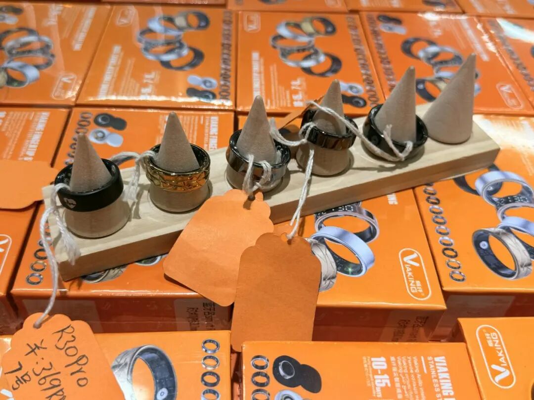 实探华强北AI硬件现状:眼镜/手表/玩具/戒指爆发,百元级产品收割下沉市场图6