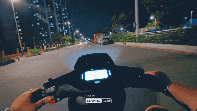 光子跃迁 Cube 体验：一台让你少想一点、多拍一点的 8K AI 拇指相机图13