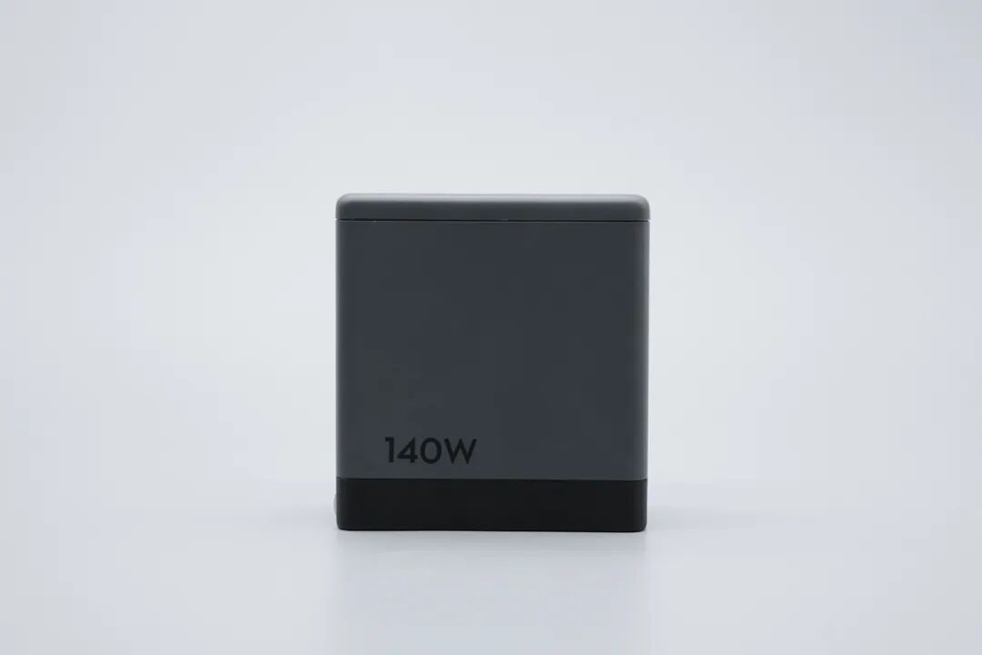 拆解报告:大疆140W 2C1A充电器图9