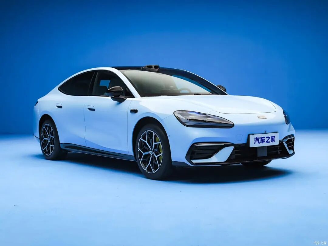 4.999米车长+800V+宁德时代电池，20万级“卷王”来了？图2