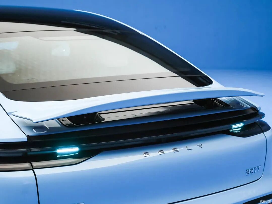 4.999米车长+800V+宁德时代电池，20万级“卷王”来了？图14
