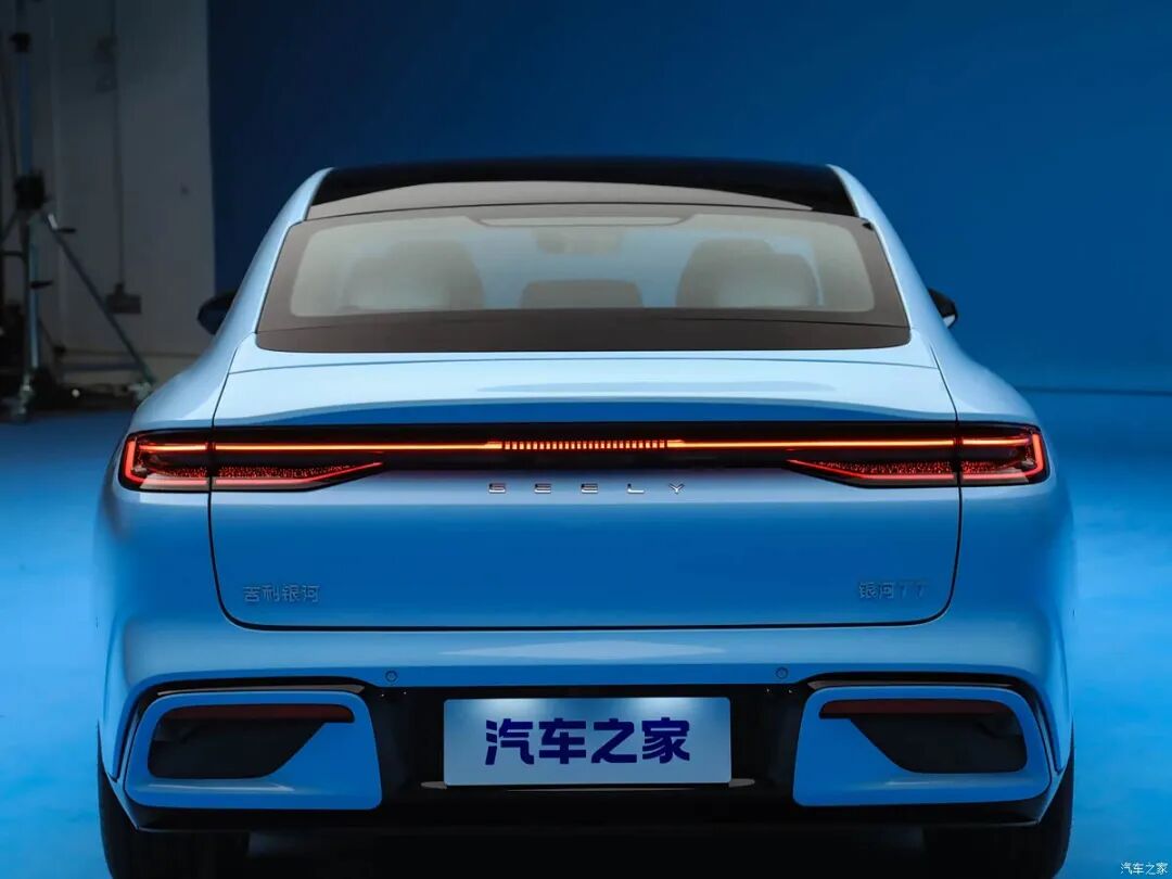 4.999米车长+800V+宁德时代电池，20万级“卷王”来了？图15