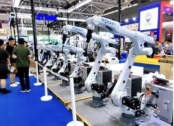 冲击3亿元营收,这家焊接起家的机器人企业撬动“协作、SCARA、人形”全赛道图4