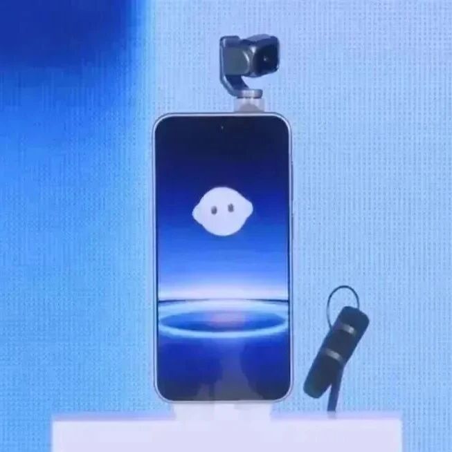 曝荣耀测试AI磁吸背屏，多款新机待发布